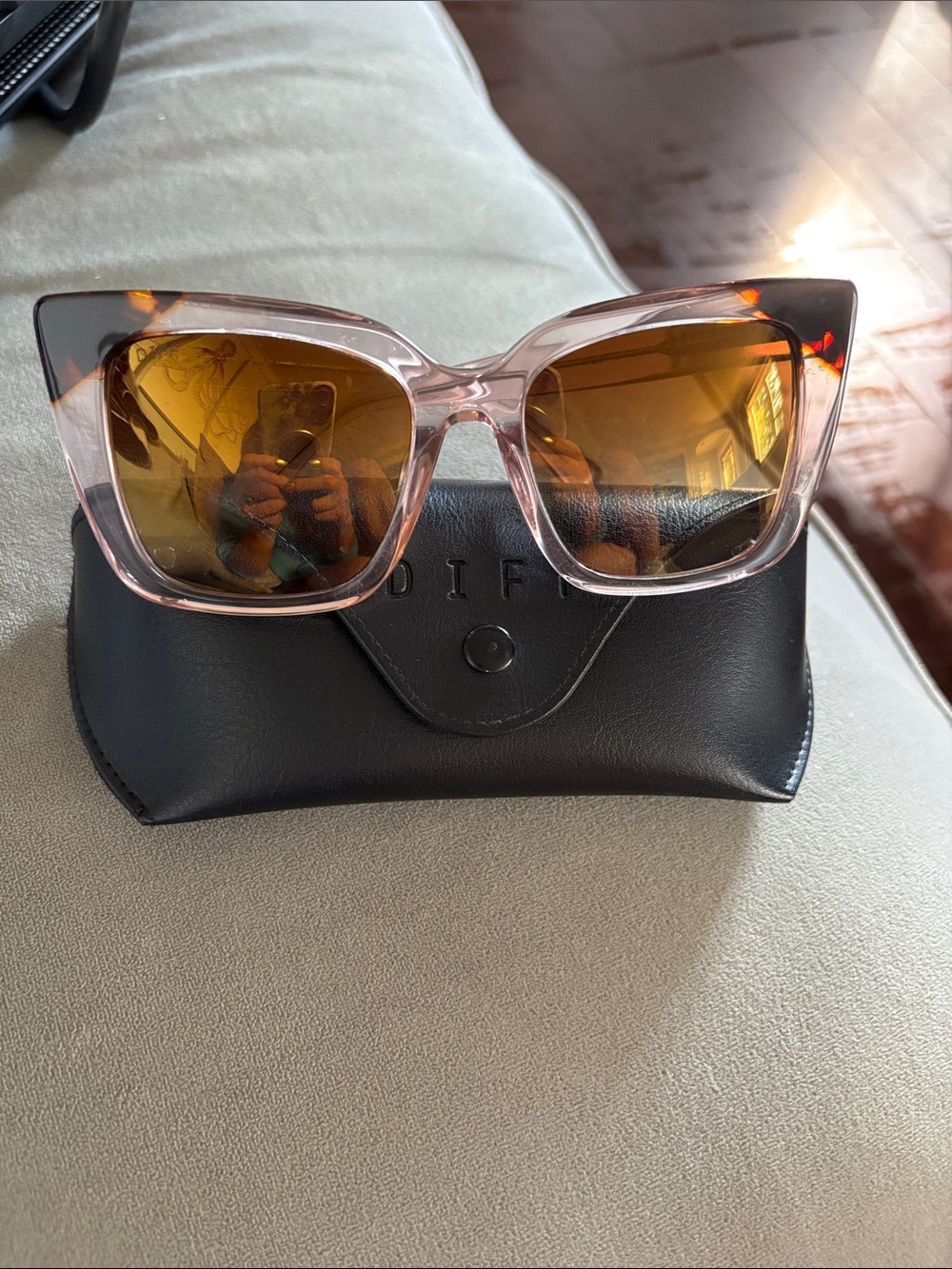 Diff Eyewear Lizzy Pink Tortoise Cat-Eye Sunglasses with Brown Lenses